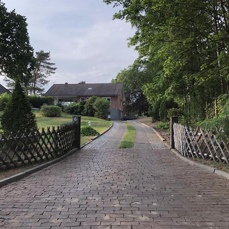 Am Lalobe, Ferienwohnung Шнефердинген Экстерьер фото